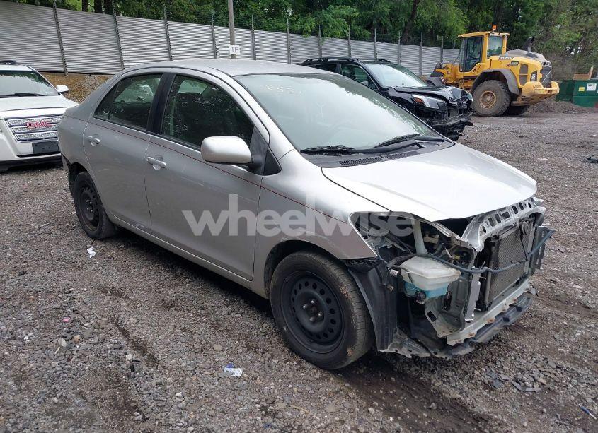 2012 Toyota Yaris N/A (VIN JTDBT4K32CL028531) main photo