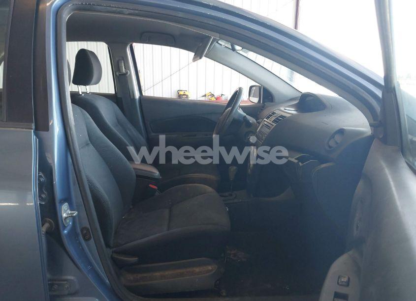 Photo 5 of 2012 Toyota Yaris N/A (VIN JTDBT4K33CL033849)