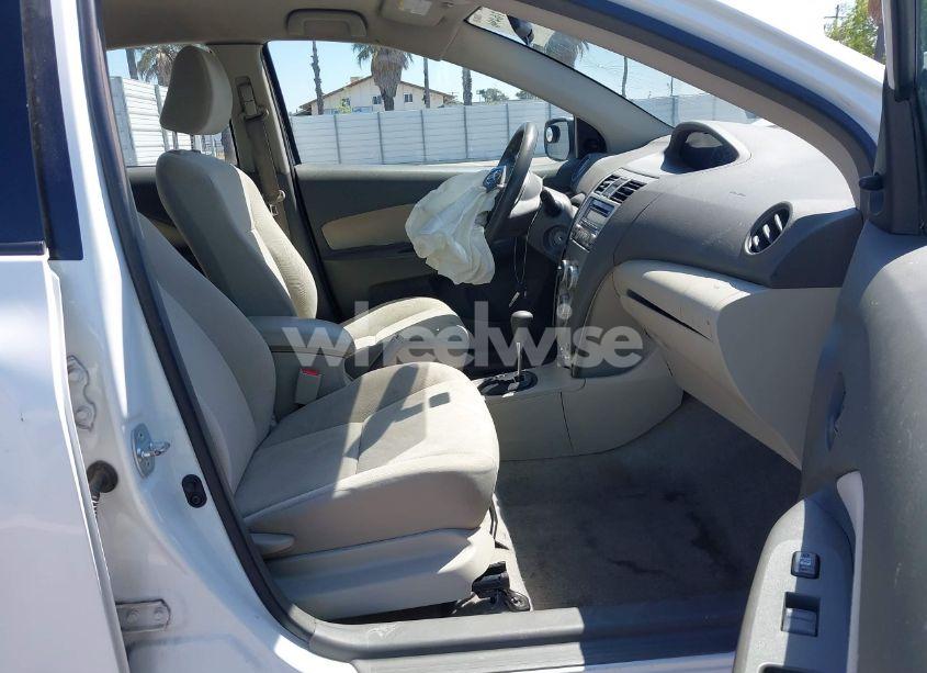 Photo 5 of 2012 Toyota Yaris N/A (VIN JTDBT4K34CL010175)