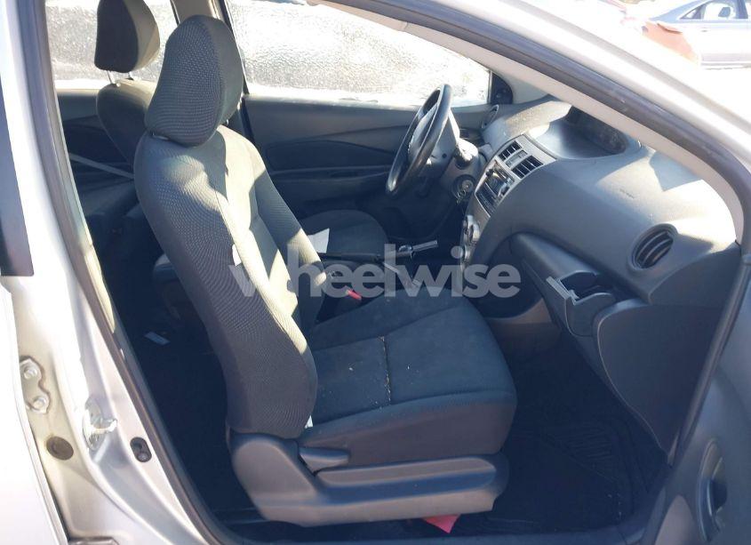 Photo 5 of 2009 Toyota Yaris (VIN JTDBT903191334821)