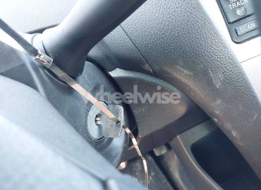 Photo 11 of 2009 Toyota Yaris (VIN JTDBT903391320046)