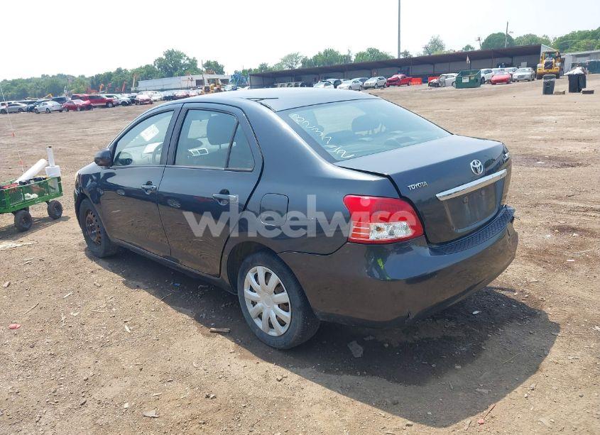 Photo 3 of 2009 Toyota Yaris (VIN JTDBT903391323772)