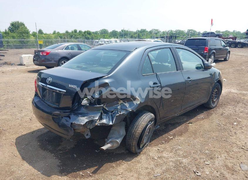 Photo 4 of 2009 Toyota Yaris (VIN JTDBT903391323772)