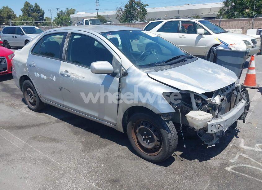 2009 Toyota Yaris (VIN JTDBT903591344784) main photo