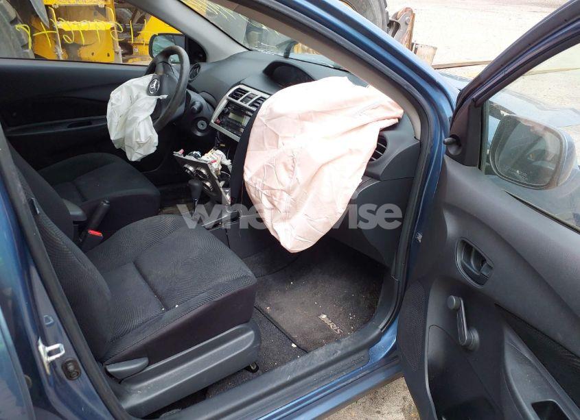 Photo 5 of 2009 Toyota Yaris (VIN JTDBT903594057816)