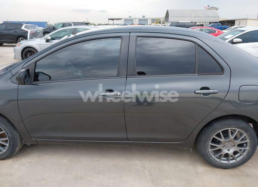 Photo 14 of 2009 Toyota Yaris (VIN JTDBT903994050383)