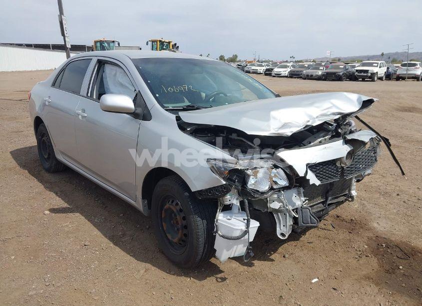 2010 Toyota Corolla LE (VIN JTDBU4EE0A9106972) main photo