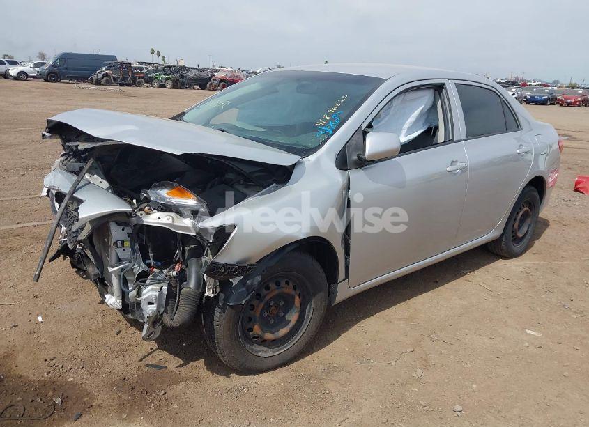 Photo 2 of 2010 Toyota Corolla LE (VIN JTDBU4EE0A9106972)