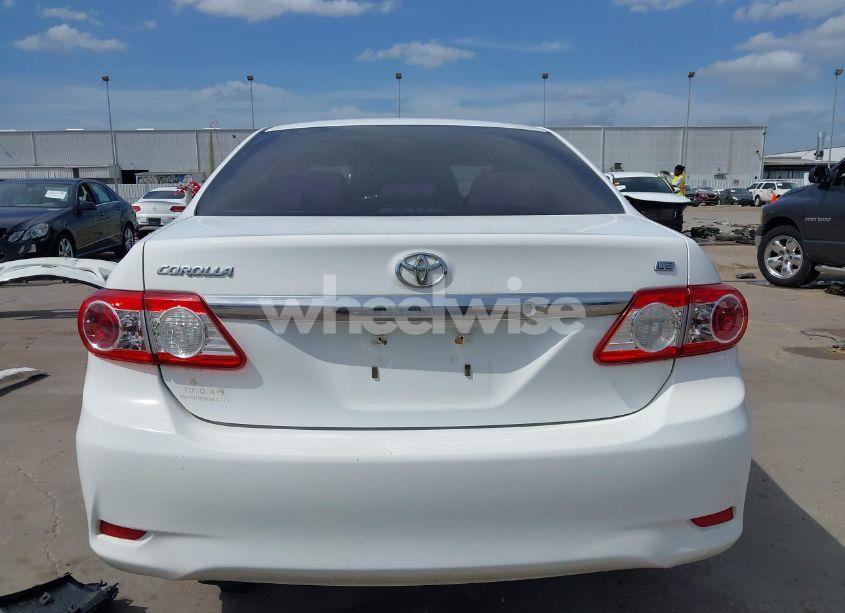 Photo 17 of 2011 Toyota Corolla LE (VIN JTDBU4EE0B9135308)