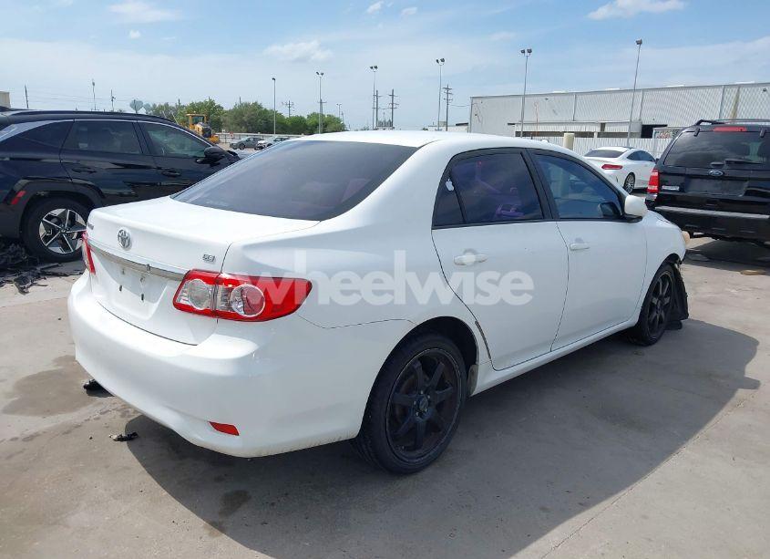 Photo 4 of 2011 Toyota Corolla LE (VIN JTDBU4EE0B9135308)