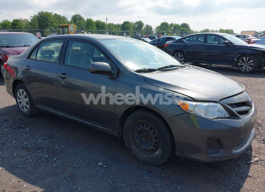 2011 Toyota Corolla LE (VIN JTDBU4EE0B9149614) main photo