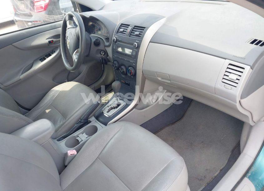 Photo 5 of 2010 Toyota Corolla LE (VIN JTDBU4EE2A9120470)