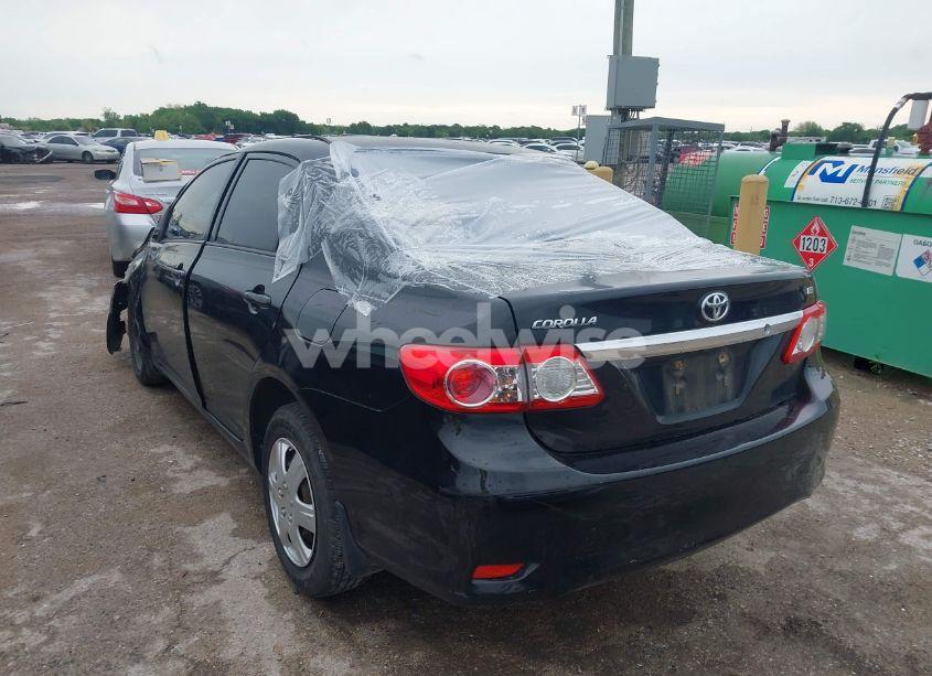 Photo 3 of 2011 Toyota Corolla LE (VIN JTDBU4EE2B9158833)