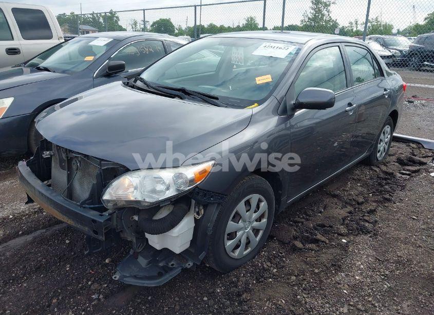 Photo 2 of 2011 Toyota Corolla LE (VIN JTDBU4EE2BJ096297)