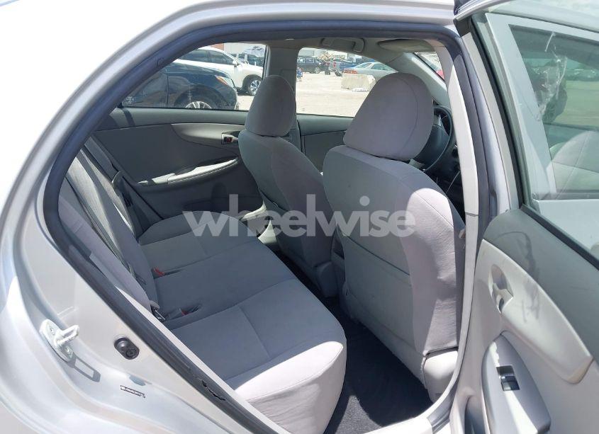 Photo 8 of 2010 Toyota Corolla LE (VIN JTDBU4EE3A9107517)