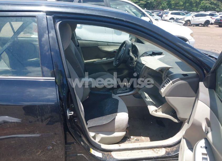 Photo 5 of 2010 Toyota Corolla LE (VIN JTDBU4EE3AJ057197)