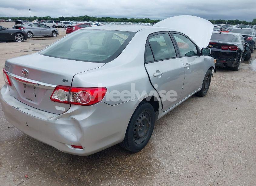 Photo 13 of 2011 Toyota Corolla LE (VIN JTDBU4EE3B9144309)
