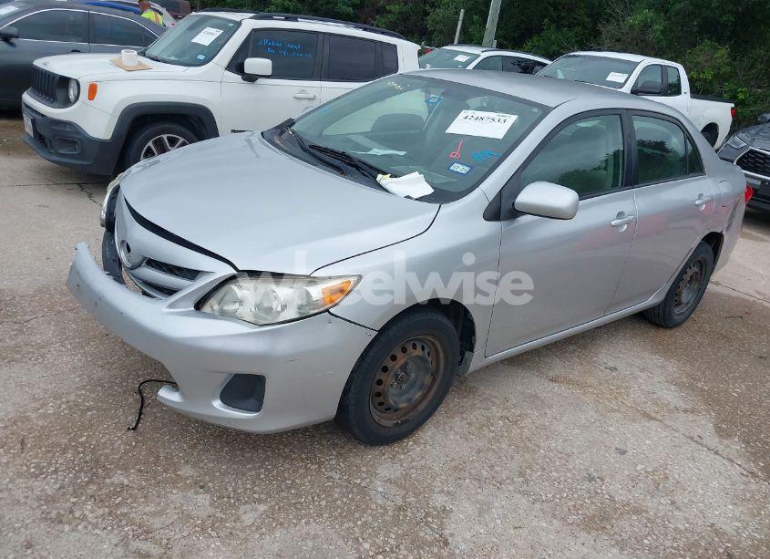 Photo 2 of 2011 Toyota Corolla LE (VIN JTDBU4EE3B9144309)