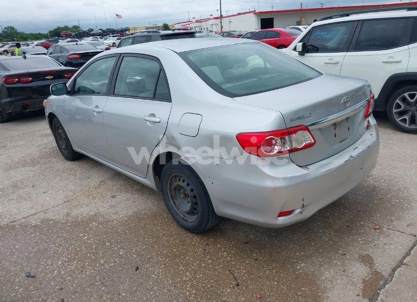 Photo 3 of 2011 Toyota Corolla LE (VIN JTDBU4EE3B9144309)