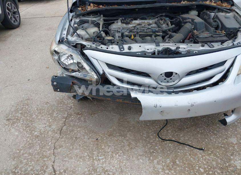 Photo 6 of 2011 Toyota Corolla LE (VIN JTDBU4EE3B9144309)