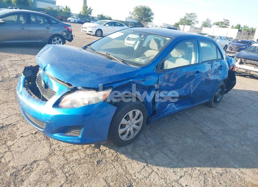 Photo 2 of 2010 Toyota Corolla LE (VIN JTDBU4EE4A9116209)