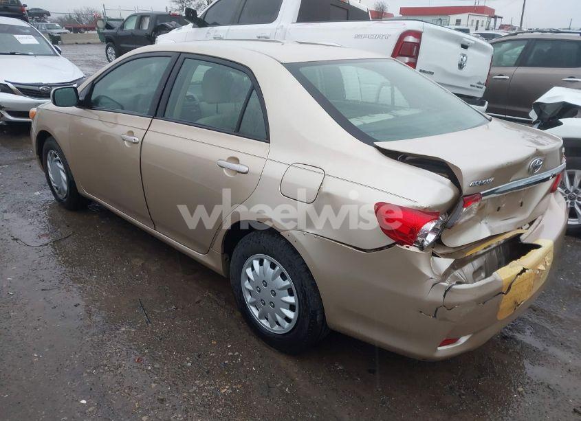 Photo 3 of 2011 Toyota Corolla LE (VIN JTDBU4EE4B9140463)