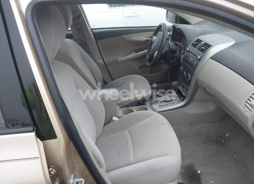 Photo 5 of 2011 Toyota Corolla LE (VIN JTDBU4EE4B9140463)