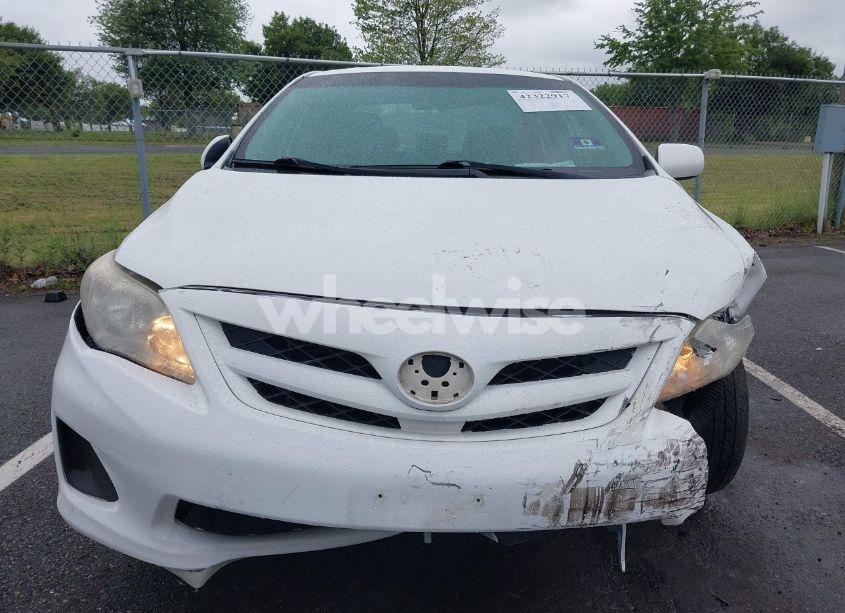 Photo 12 of 2011 Toyota Corolla LE/S (VIN JTDBU4EE4BJ091084)