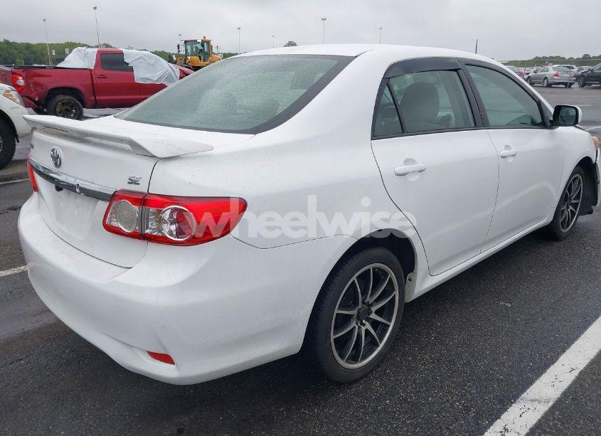 Photo 4 of 2011 Toyota Corolla LE/S (VIN JTDBU4EE4BJ091084)