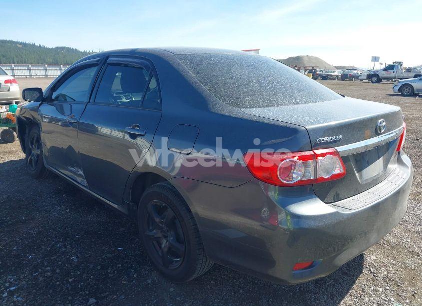 Photo 3 of 2012 Toyota Corolla LE (VIN JTDBU4EE5C9177359)