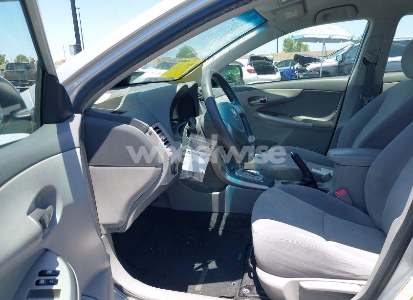 Photo 5 of 2010 Toyota Corolla LE (VIN JTDBU4EE6A9109603)