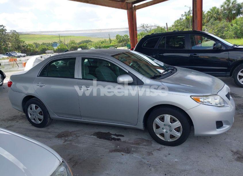 Photo 13 of 2010 Toyota Corolla LE (VIN JTDBU4EE6AJ069523)