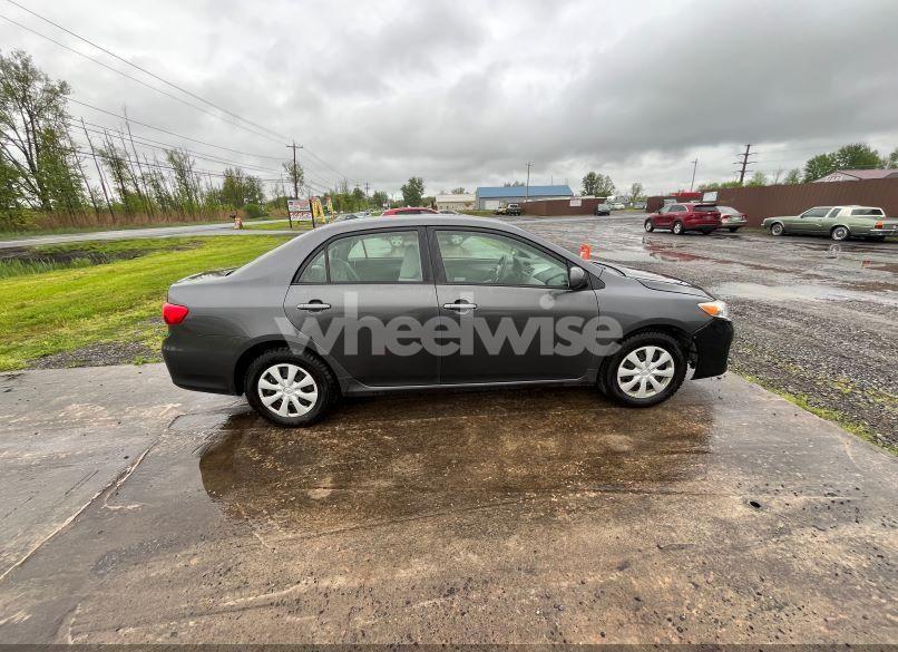 Photo 12 of 2011 Toyota Corolla LE/S (VIN JTDBU4EE6B9136298)