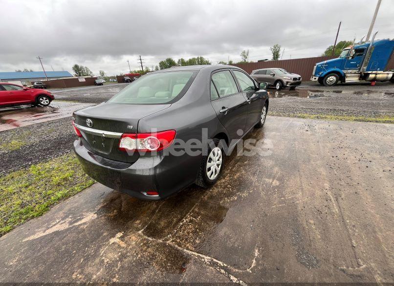 Photo 4 of 2011 Toyota Corolla LE/S (VIN JTDBU4EE6B9136298)