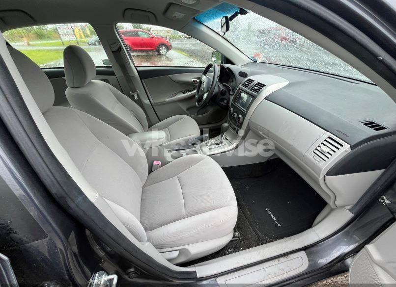 Photo 5 of 2011 Toyota Corolla LE/S (VIN JTDBU4EE6B9136298)