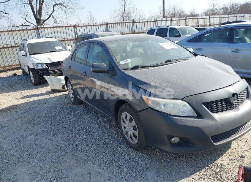 2010 Toyota Corolla LE (VIN JTDBU4EE7AJ063942) main photo