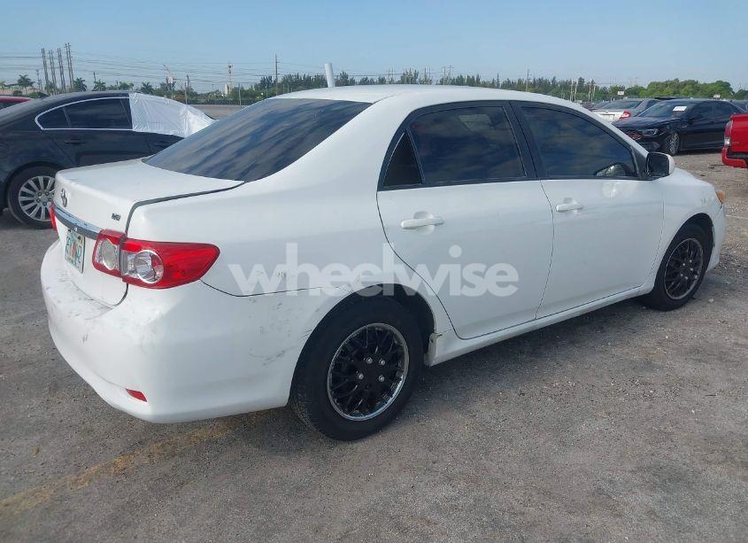 Photo 4 of 2012 Toyota Corolla LE (VIN JTDBU4EE7C9174866)
