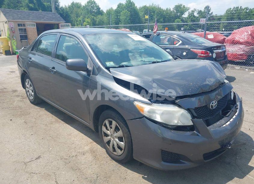 2010 Toyota Corolla LE (VIN JTDBU4EE8AJ074271) main photo