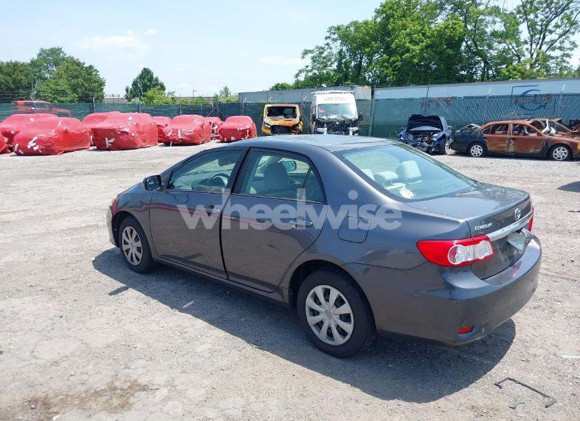 Photo 3 of 2011 Toyota Corolla LE (VIN JTDBU4EE8B9146606)