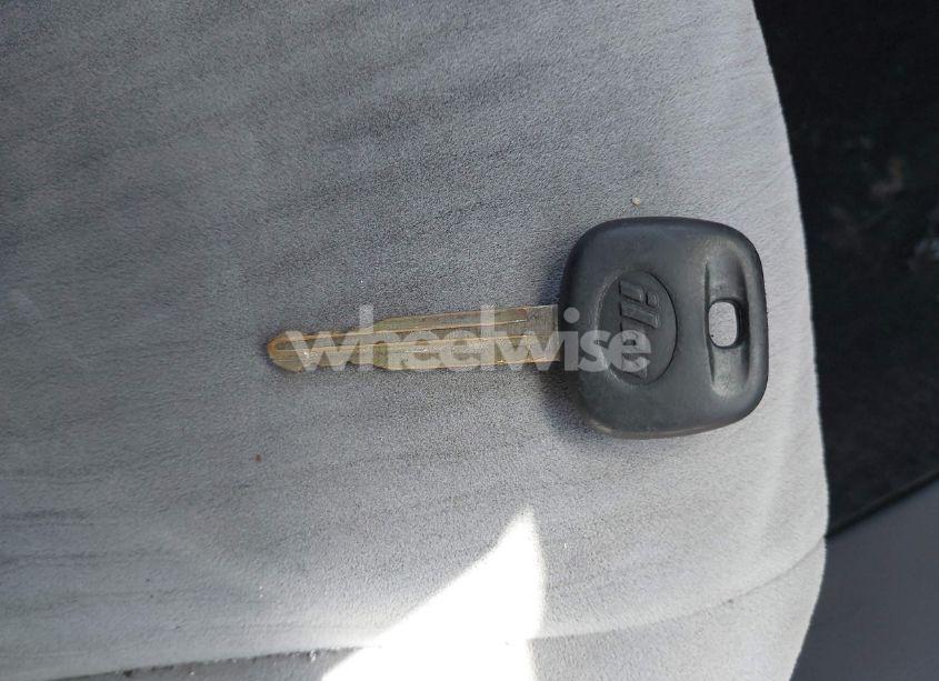 Photo 11 of 2010 Toyota Corolla LE (VIN JTDBU4EE9A9108008)