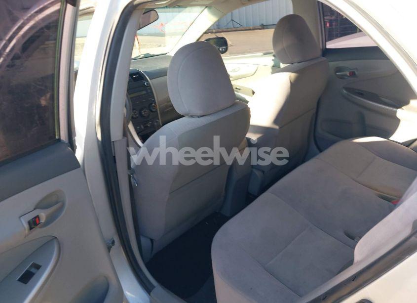 Photo 13 of 2010 Toyota Corolla LE (VIN JTDBU4EE9A9108008)