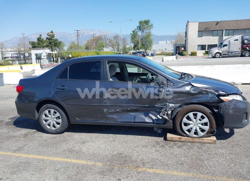 Photo 13 of 2011 Toyota Corolla LE (VIN JTDBU4EE9B9134349)