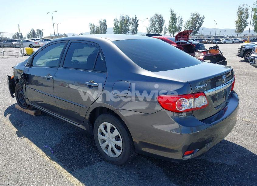 Photo 3 of 2011 Toyota Corolla LE (VIN JTDBU4EE9B9134349)