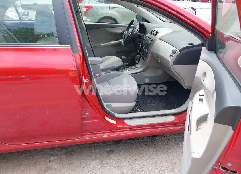 Photo 5 of 2011 Toyota Corolla LE (VIN JTDBU4EE9B9152558)