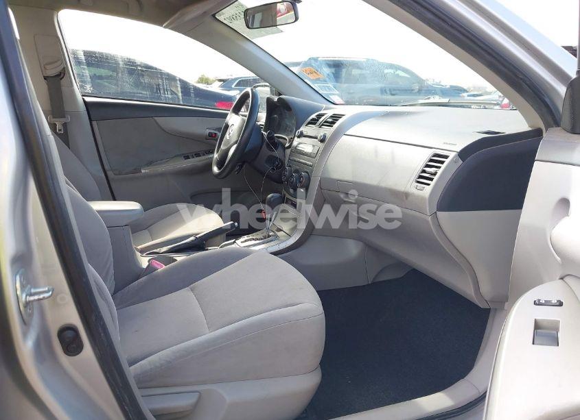 Photo 5 of 2011 Toyota Corolla LE (VIN JTDBU4EE9B9153791)