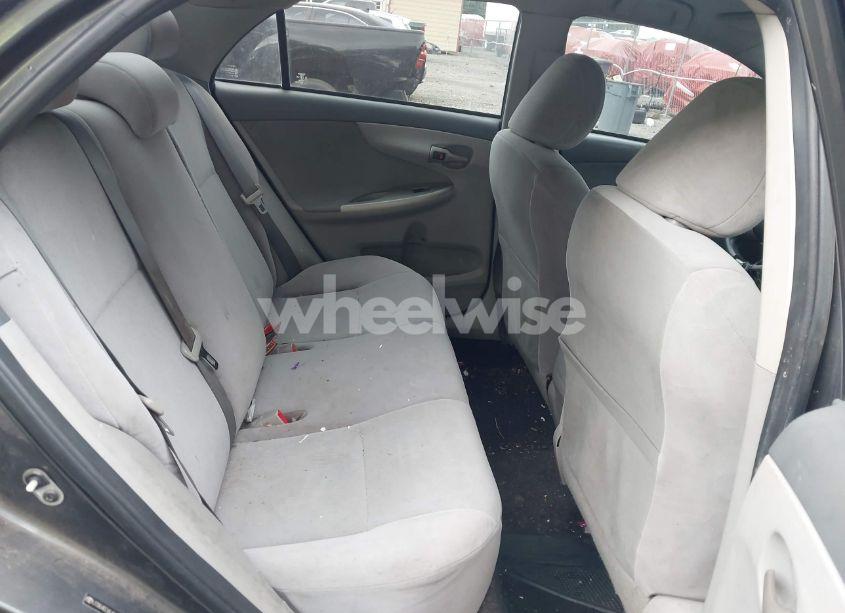 Photo 8 of 2010 Toyota Corolla LE (VIN JTDBU4EEXAJ067919)