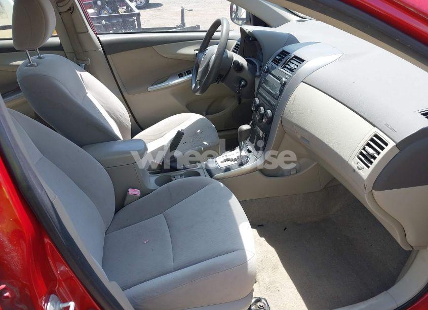 Photo 5 of 2010 Toyota Corolla LE (VIN JTDBU4EEXAJ072537)