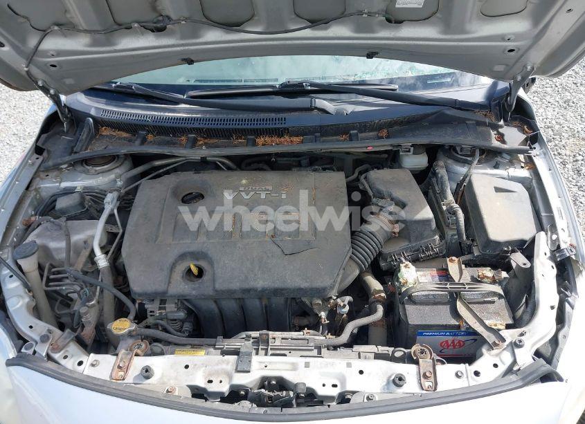 Photo 10 of 2010 Toyota Corolla LE/S/XLE (VIN JTDBU4EEXAJ074353)