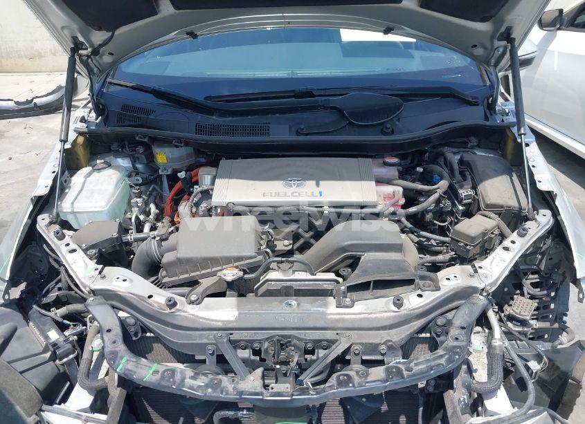 Photo 10 of 2017 Toyota Mirai (VIN JTDBVRBD4HA003262)