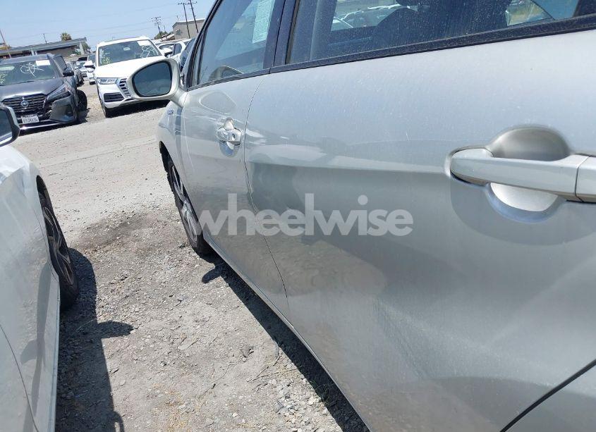 Photo 15 of 2017 Toyota Mirai (VIN JTDBVRBD4HA003262)